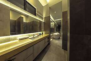 Ipoh Santorini Hideaway Hotel Inspired