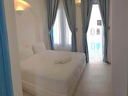Ipoh Santorini Hideaway Hotel Inspired