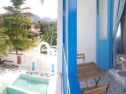 Ipoh Santorini Hideaway Hotel Inspired