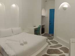 Ipoh Santorini Hideaway Hotel Inspired