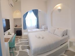 Ipoh Santorini Hideaway Hotel Inspired