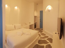 Ipoh Santorini Hideaway Hotel Inspired