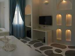 Ipoh Santorini Hideaway Hotel Inspired