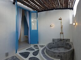 Ipoh Santorini Hideaway Hotel Inspired