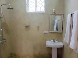 Serenity Boutique Hotel