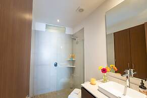 A Amenities Location Sleeps 6