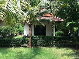 Cousin Resort