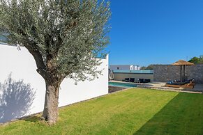 Villa Lambis Athena