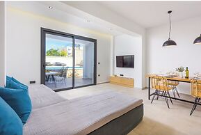 Villa Lambis Athena