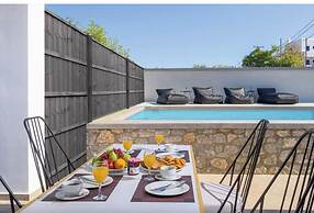 Villa Lambis Athena