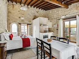 Arsorama Village Homes