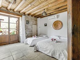 Arsorama Village Homes