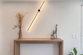 AeNaos Luxury Villa