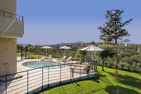 AeNaos Luxury Villa
