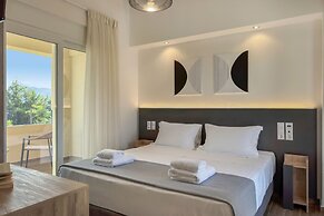 AeNaos Luxury Villa