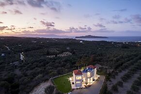 AeNaos Luxury Villa