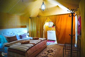Dounia Luxury Camp