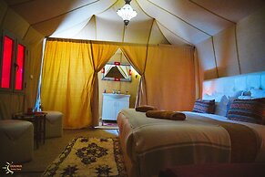 Dounia Luxury Camp