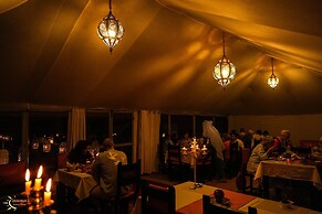 Dounia Luxury Camp