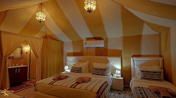 Dounia Luxury Camp