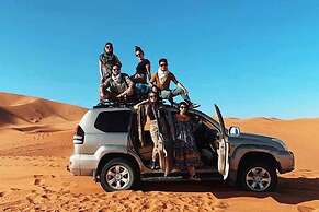 Dounia Luxury Camp