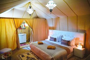 Dounia Luxury Camp