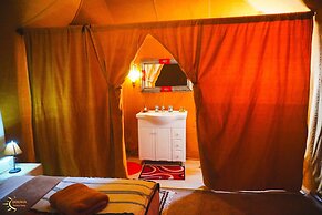 Dounia Luxury Camp