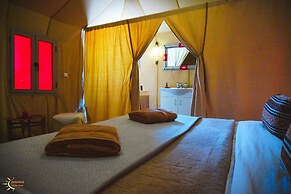 Dounia Luxury Camp