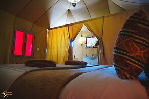Dounia Luxury Camp