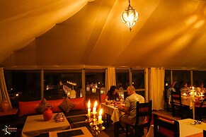 Dounia Luxury Camp