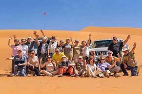 Dounia Luxury Camp