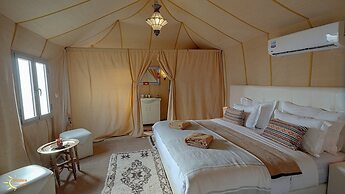 Dounia Luxury Camp