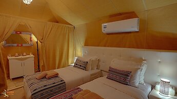 Dounia Luxury Camp