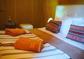 Dounia Luxury Camp
