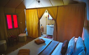 Dounia Luxury Camp