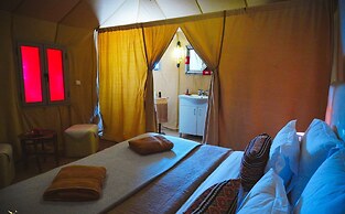Dounia Luxury Camp