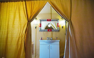 Dounia Luxury Camp