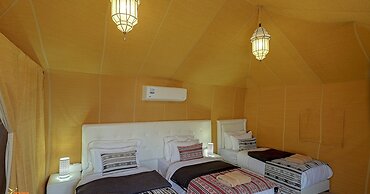 Dounia Luxury Camp