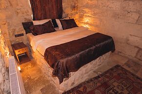 İsadora Cave Cappadocia