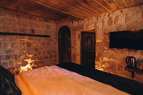 İsadora Cave Cappadocia