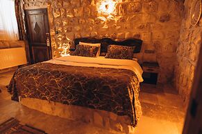 İsadora Cave Cappadocia
