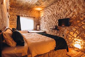 İsadora Cave Cappadocia