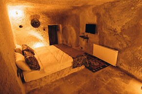 İsadora Cave Cappadocia