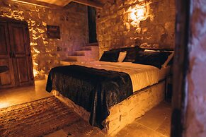 İsadora Cave Cappadocia