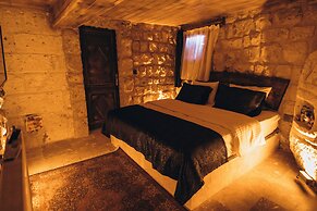 İsadora Cave Cappadocia