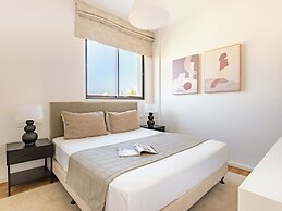 Sanders Olive Shared Pool Apartments