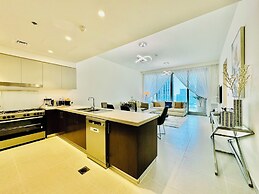 Venduras - Elegant 3BR Burj Khalifa View