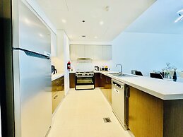 Venduras - Elegant 3BR Burj Khalifa View