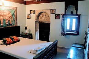 Kesar Heritage Guest House