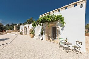 4148 Trullo Bel Sito by Perle di Puglia